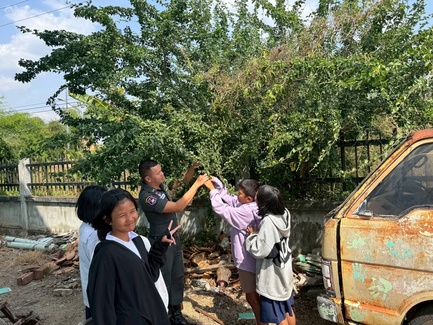 title - ส.ป.ก.จันทบุรี ดำเนินการฝึกอบรมโครงการอนุรักษ์พันธุกรรมพืชอันเนื่องมาจากพระราชดำริ สมเด็จพระเทพรัตนราชสุดาฯ สยามบรมราชกุมารี (อพ.สธ.) ปีงบประมาณ พ.ศ. 2569 